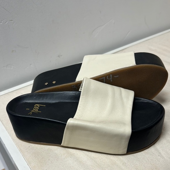 Beek Albatross Leather Platform Sandal Black and White Size 8 - Picture 1 of 2